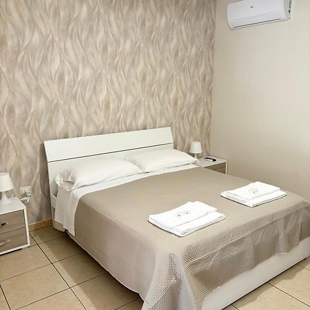 كامبانيا Rooms & Restaurant Il Castagneto المظهر الخارجي الصورة