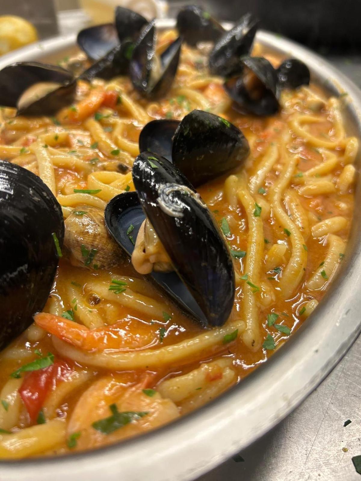 كامبانيا Rooms & Restaurant Il Castagneto المظهر الخارجي الصورة