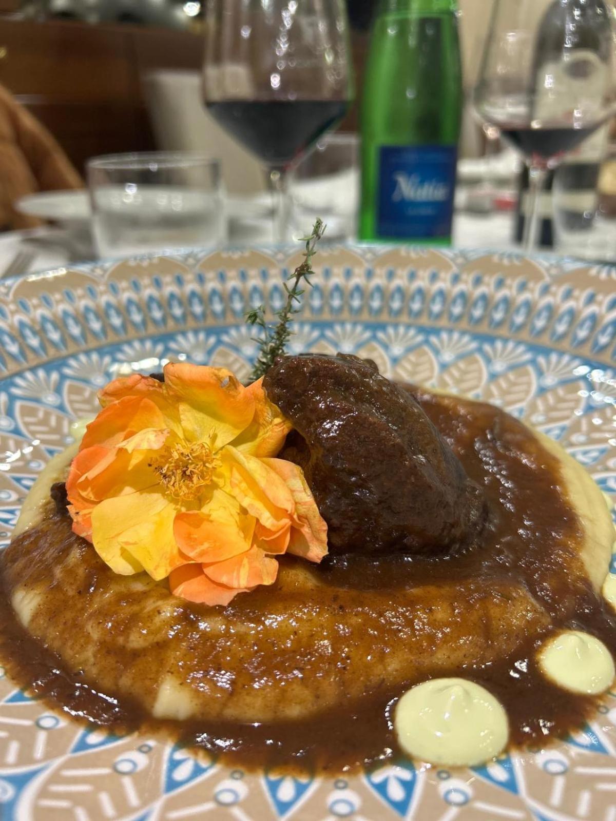 كامبانيا Rooms & Restaurant Il Castagneto المظهر الخارجي الصورة