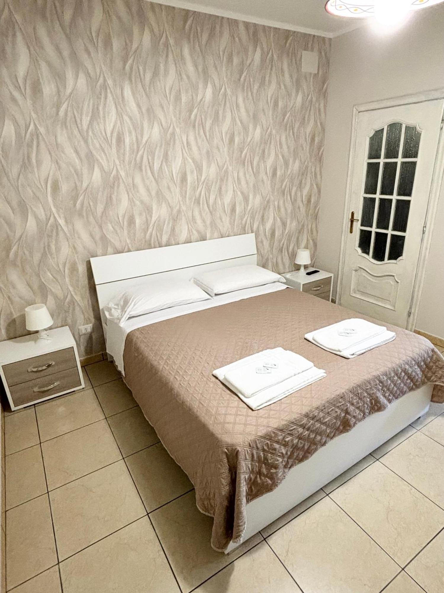 كامبانيا Rooms & Restaurant Il Castagneto المظهر الخارجي الصورة