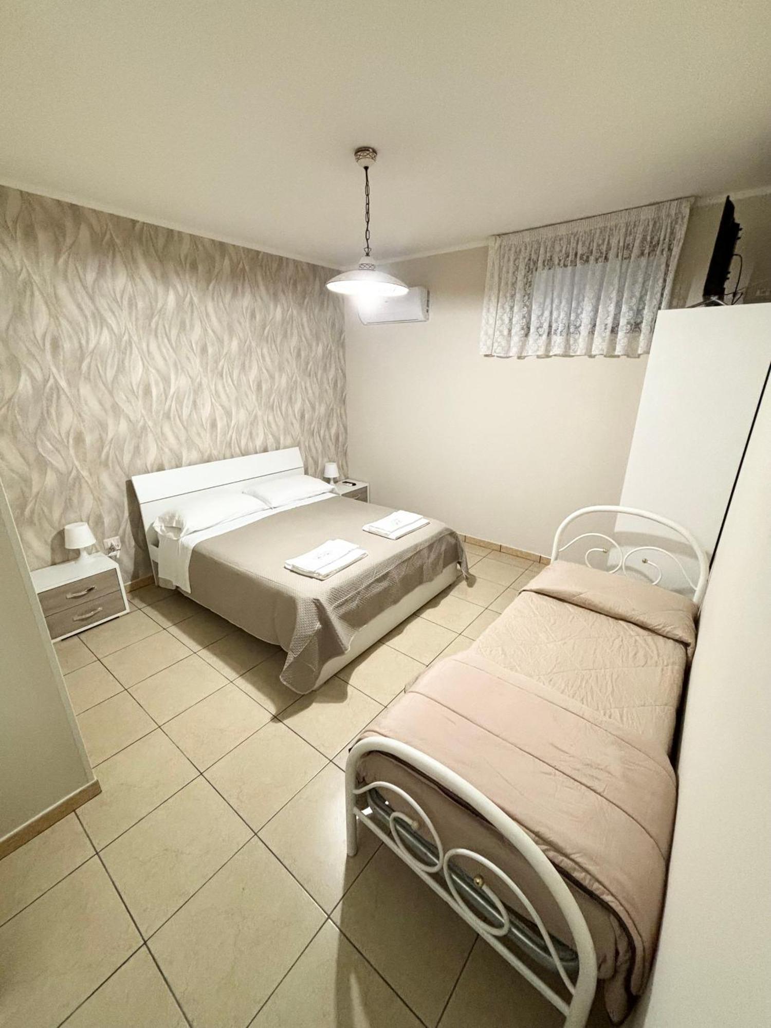 كامبانيا Rooms & Restaurant Il Castagneto المظهر الخارجي الصورة
