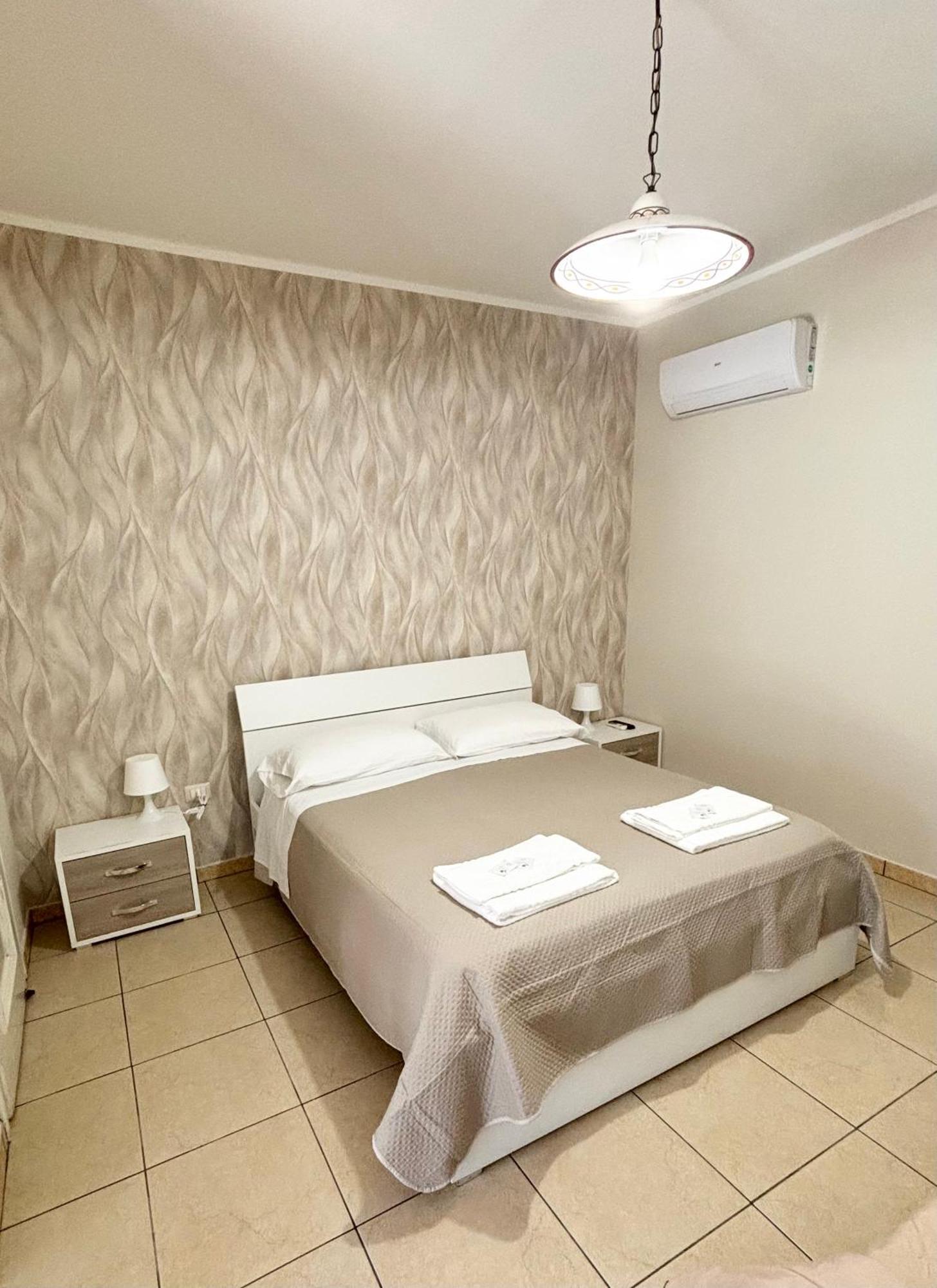 كامبانيا Rooms & Restaurant Il Castagneto المظهر الخارجي الصورة